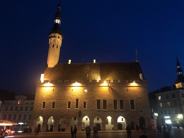 tallinn town hall at night