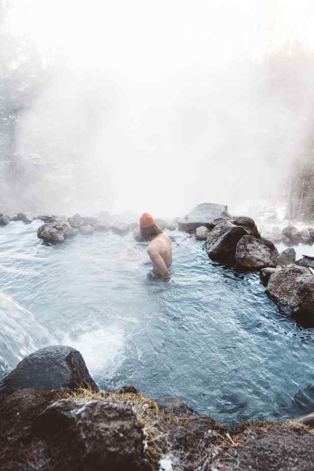 Natural Hot Springs Bath