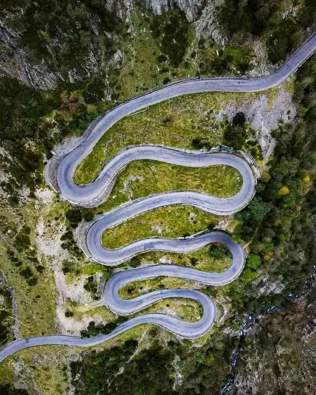 tight turns on mountain roads